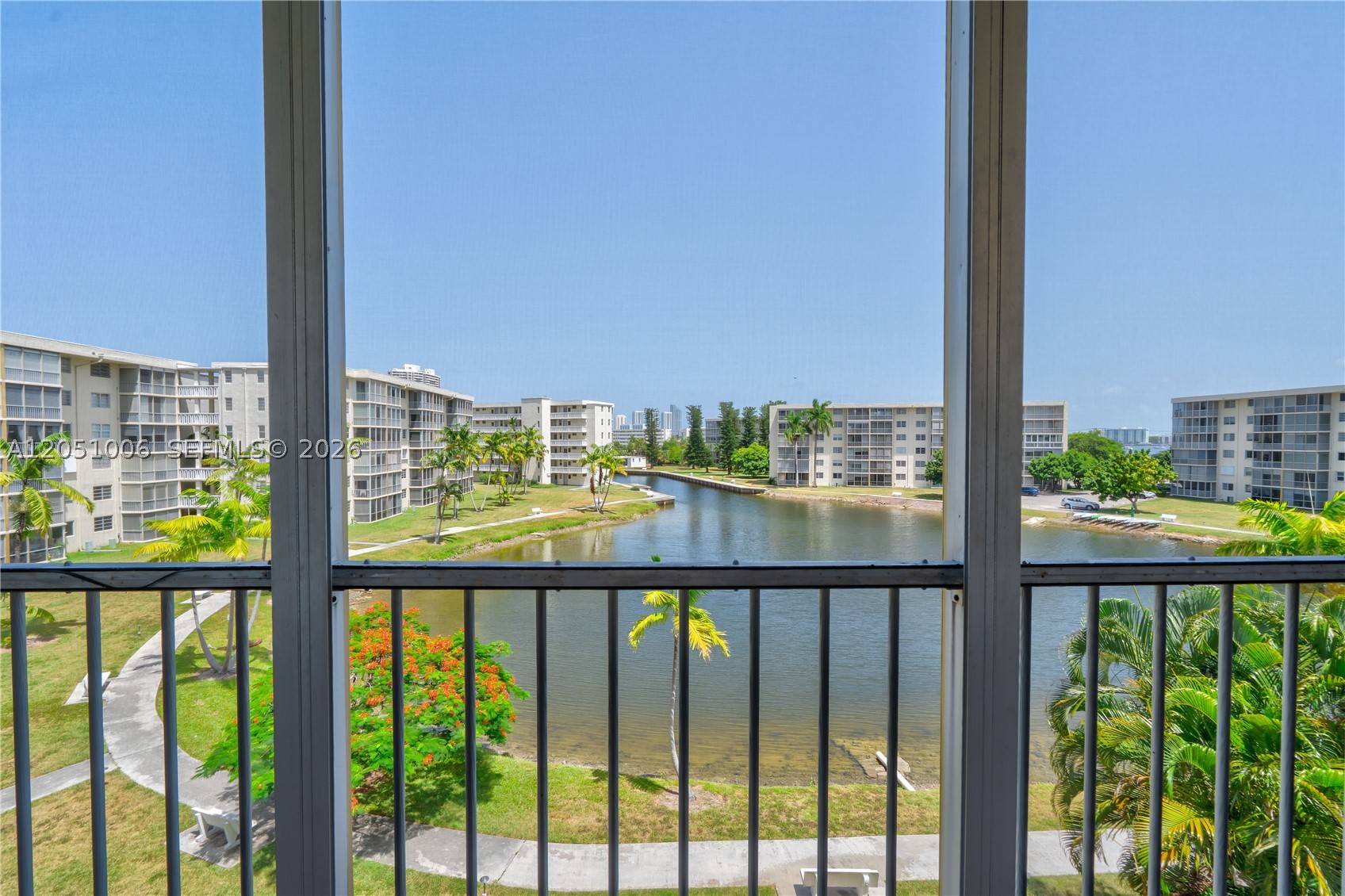 POINT EAST SEC II CONDO - Residential Lease