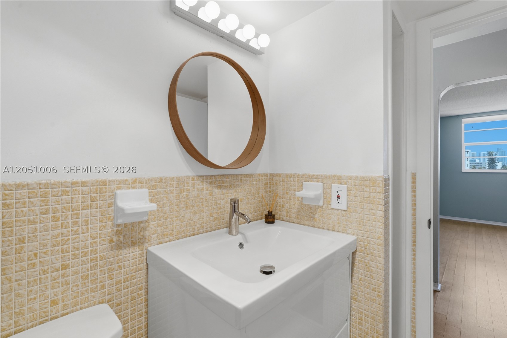 POINT EAST SEC II CONDO - Residential Lease