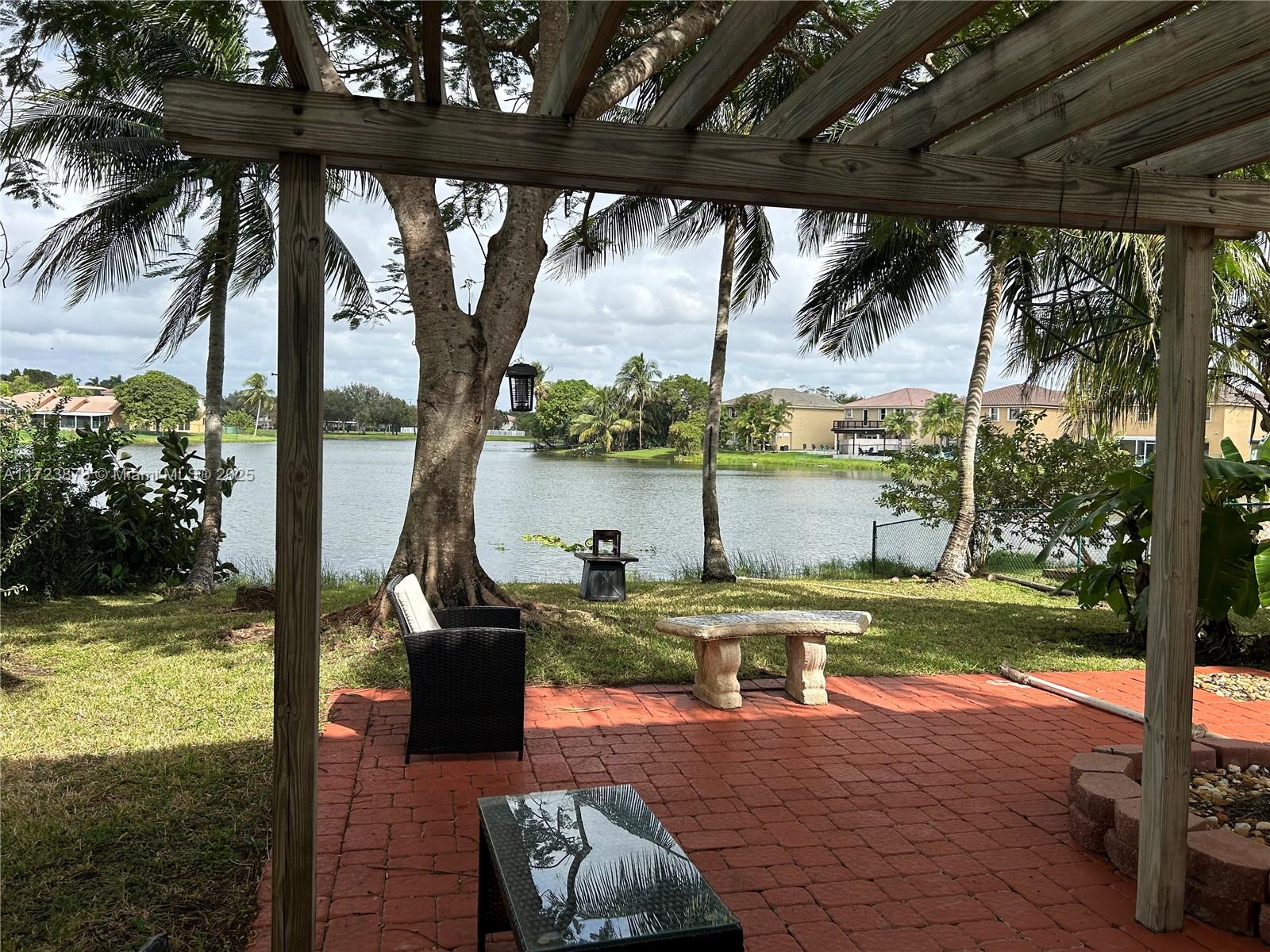 CRYSTAL POINTE - Residential Lease