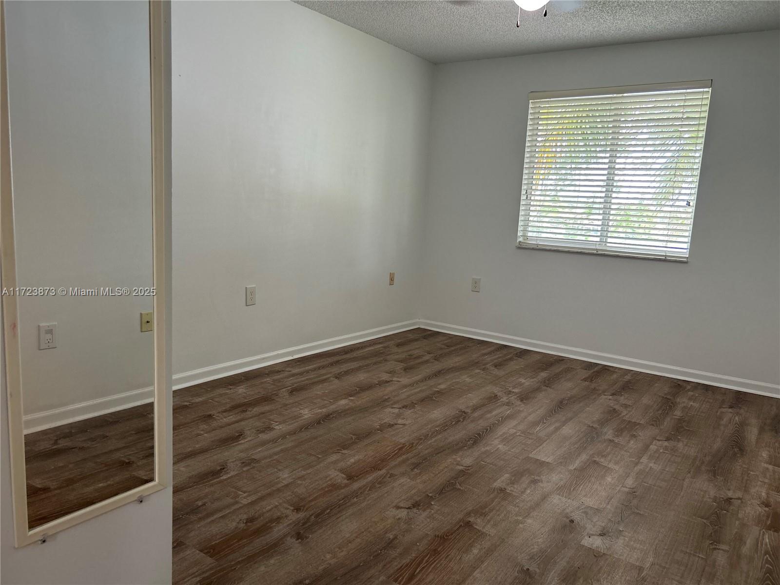 CRYSTAL POINTE - Residential Lease