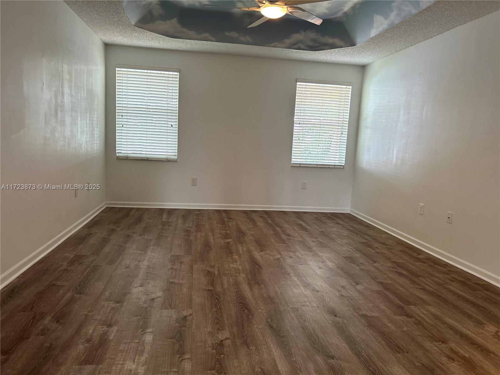 CRYSTAL POINTE - Residential Lease
