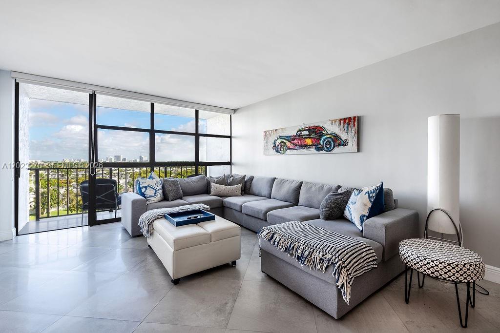 TOWERS OF OCEANVIEW SOUTH - Residential