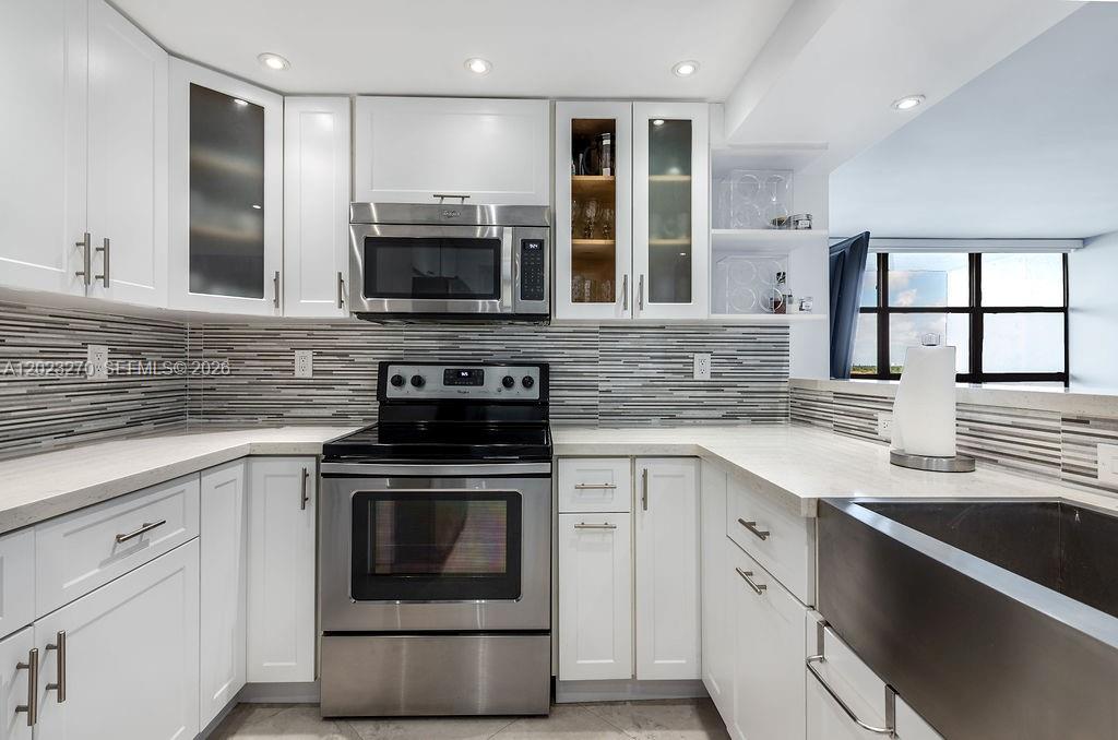 TOWERS OF OCEANVIEW SOUTH - Residential