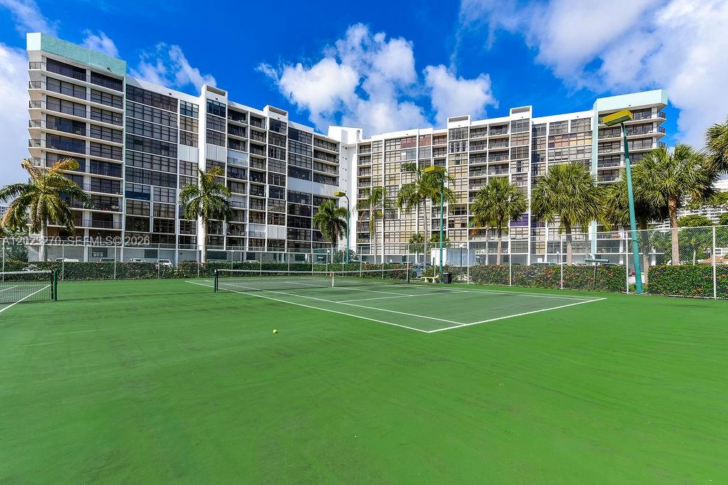 TOWERS OF OCEANVIEW SOUTH - Residential