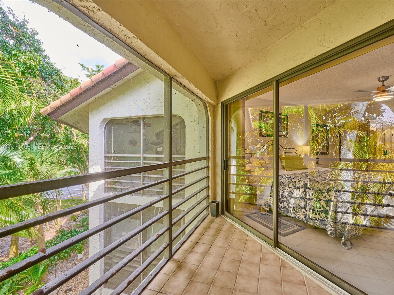 LAKESIDE CONDO 3 OF BANYA - Residential