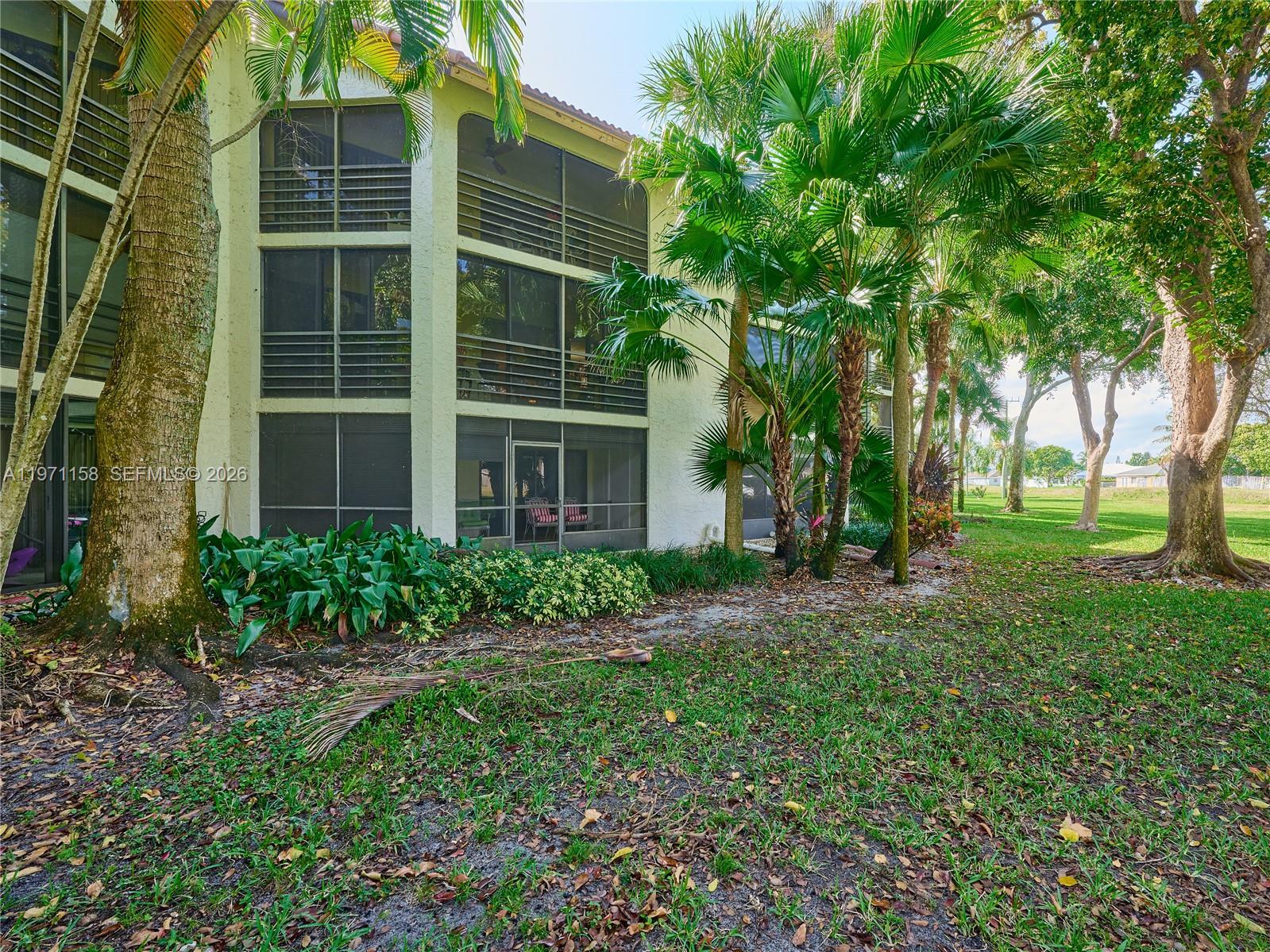 LAKESIDE CONDO 3 OF BANYA - Residential