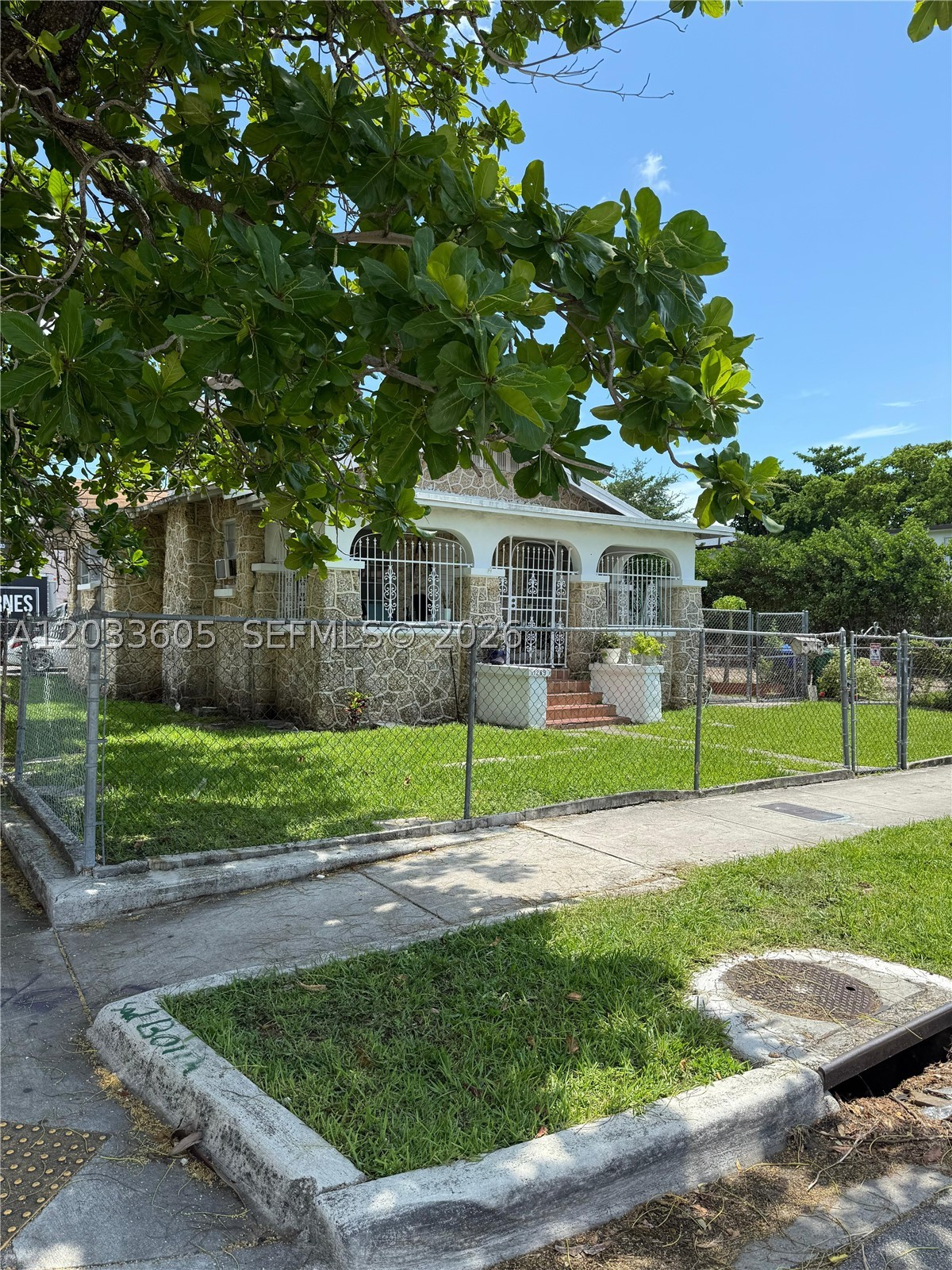 Duplex for sale inLittle Havana,  Redevelopment Opportunity

Exceptional corner-lot duplex located in the heart of Miami’s rapidly transforming urban core, just steps from the iconic LoanDepot Park. Situated on a 5,000 SF corner lot, this income-producing property features 2 units and is zoned T5-L ,vacant adjancent lot, offering significant redevelopment and value-add potential.

Whether you're an investor seeking cash flow today or a developer looking to capitalize on Miami's continued growth, this property presents a rare opportunity in a high-demand location. Walking distance to the stadium, restaurants, entertainment, and major transportation corridors, with easy access to Downtown Miami, Brickell, and the Miami River District. Property may be shown only upon execution of a purchase contract and during inspection period. Property is sold As is.