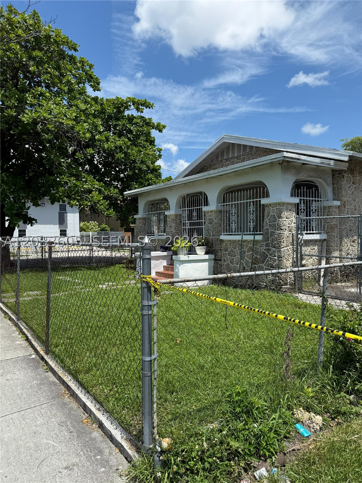 LAWRENCE ESTATE LAND CO - Residential