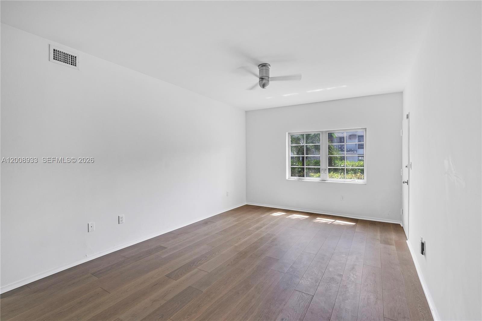 MICHIGAN PLACE CONDO - Residential