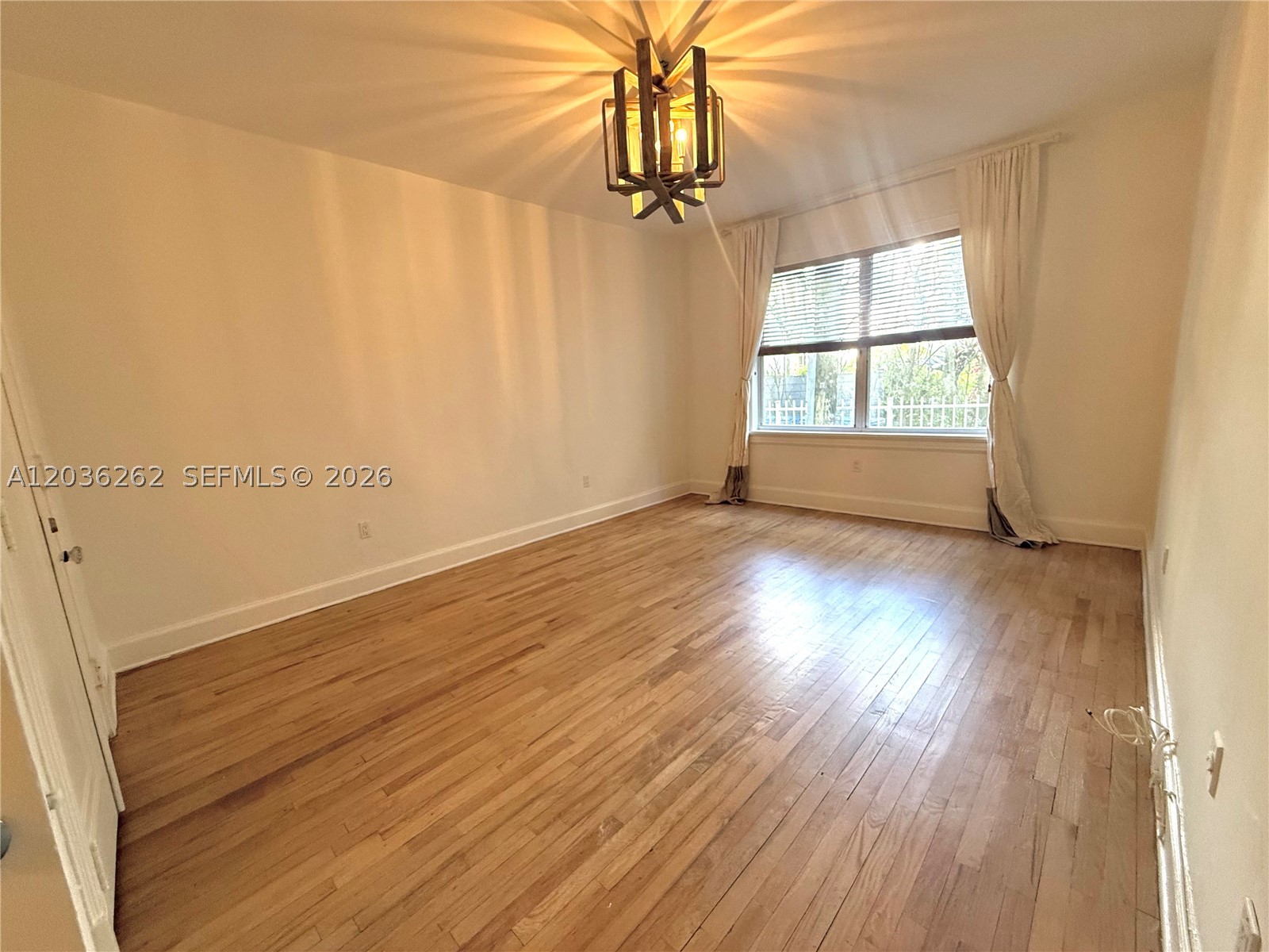 THE ESPLANADE BEACH CONDO - Residential