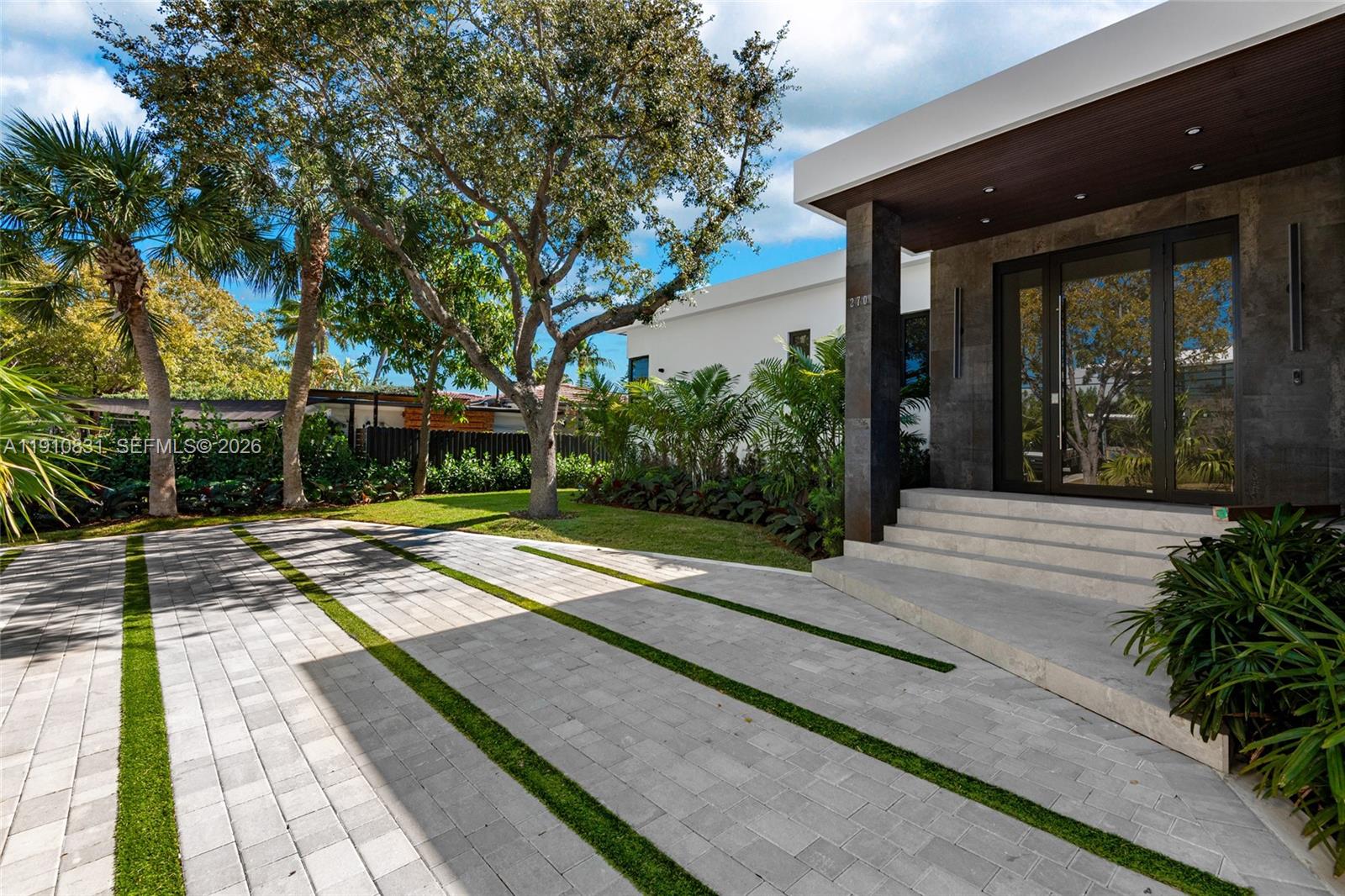NORMANDY GOLF COURSE - Residential