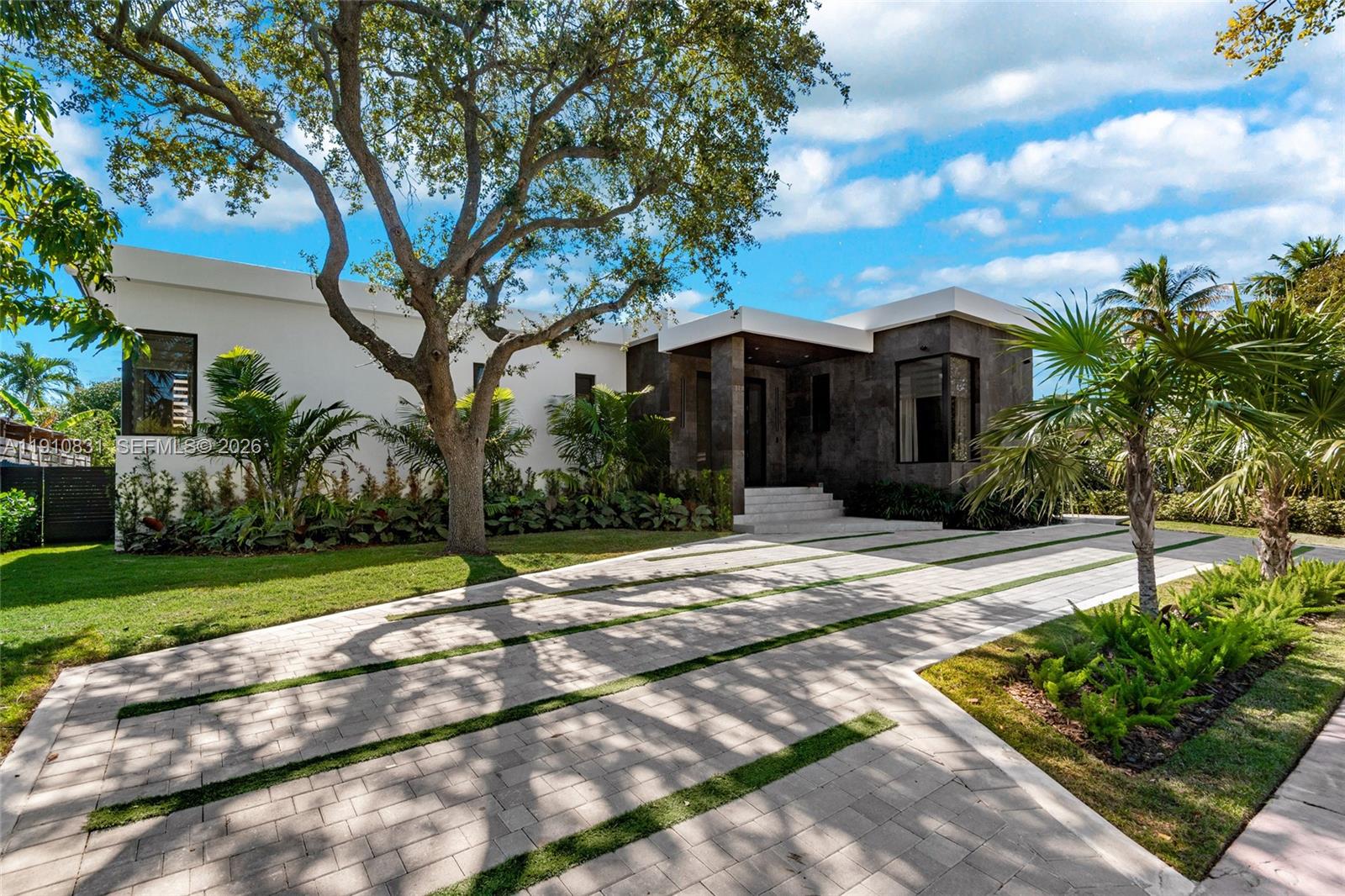 NORMANDY GOLF COURSE - Residential