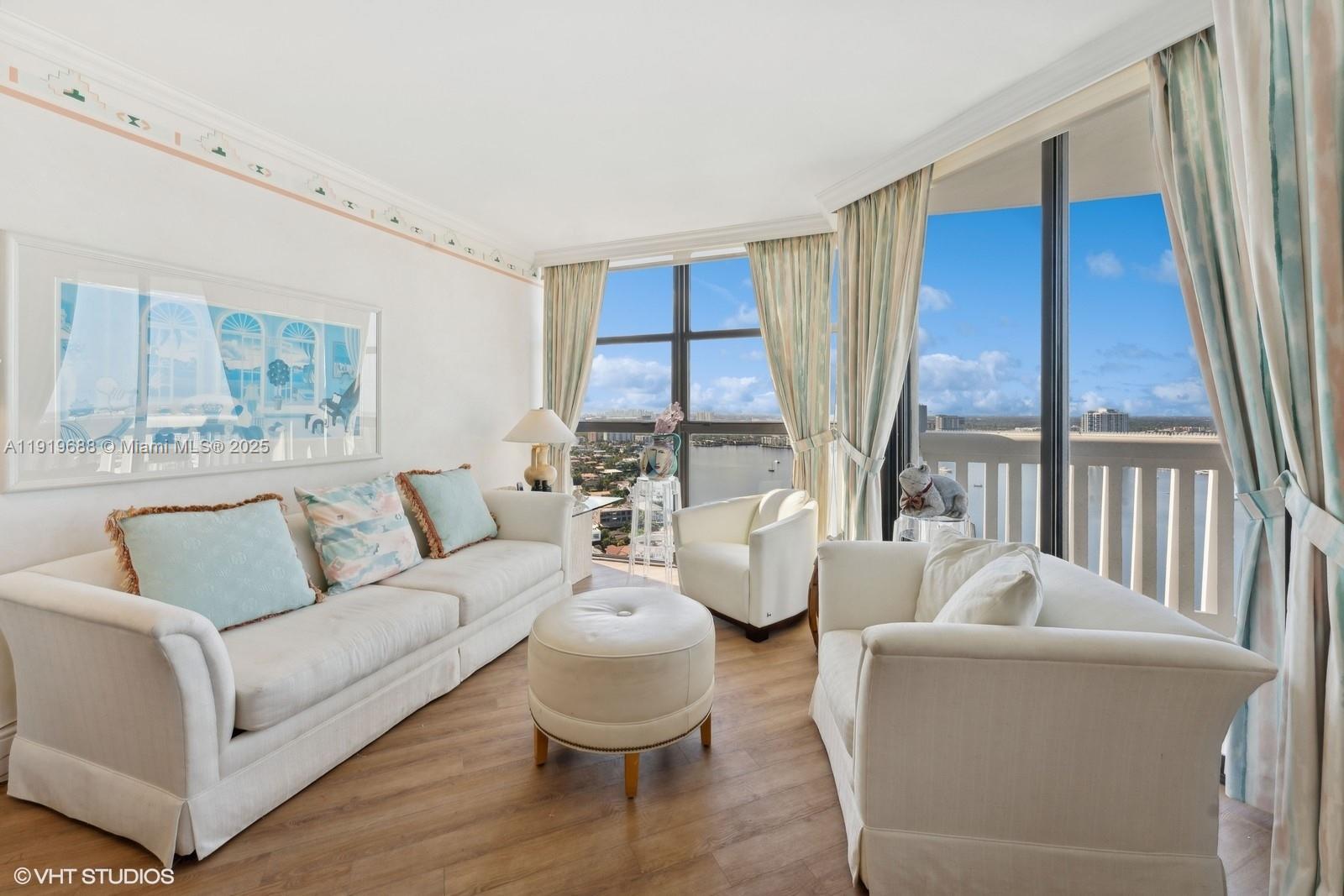 1000 ISL BLVD WILLIAMS IS - Residential
