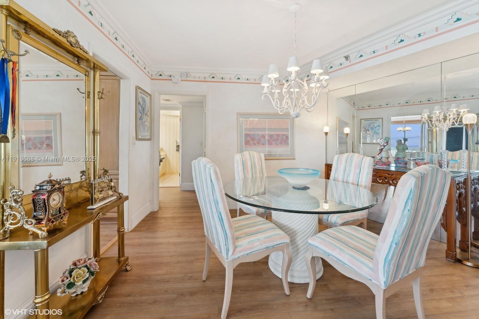 1000 ISL BLVD WILLIAMS IS - Residential