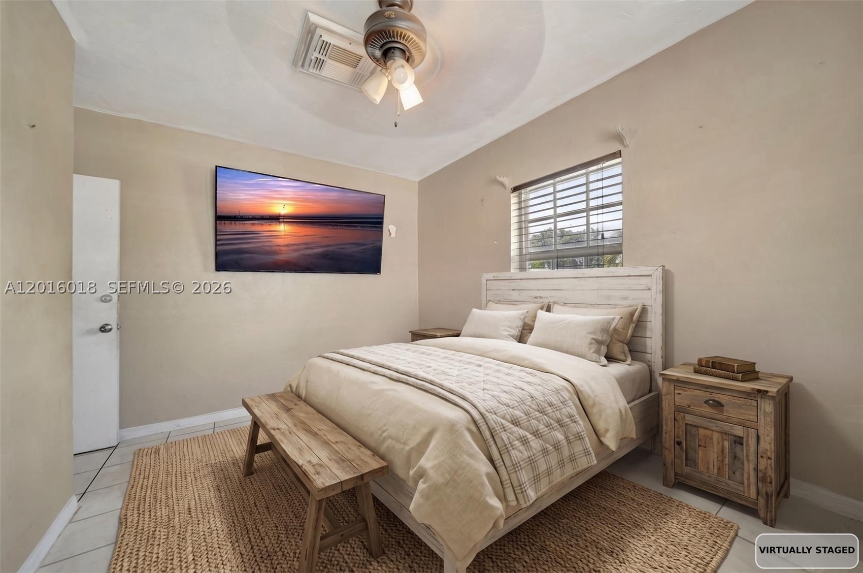 GOLDEN HIGHLANDS EST - Residential