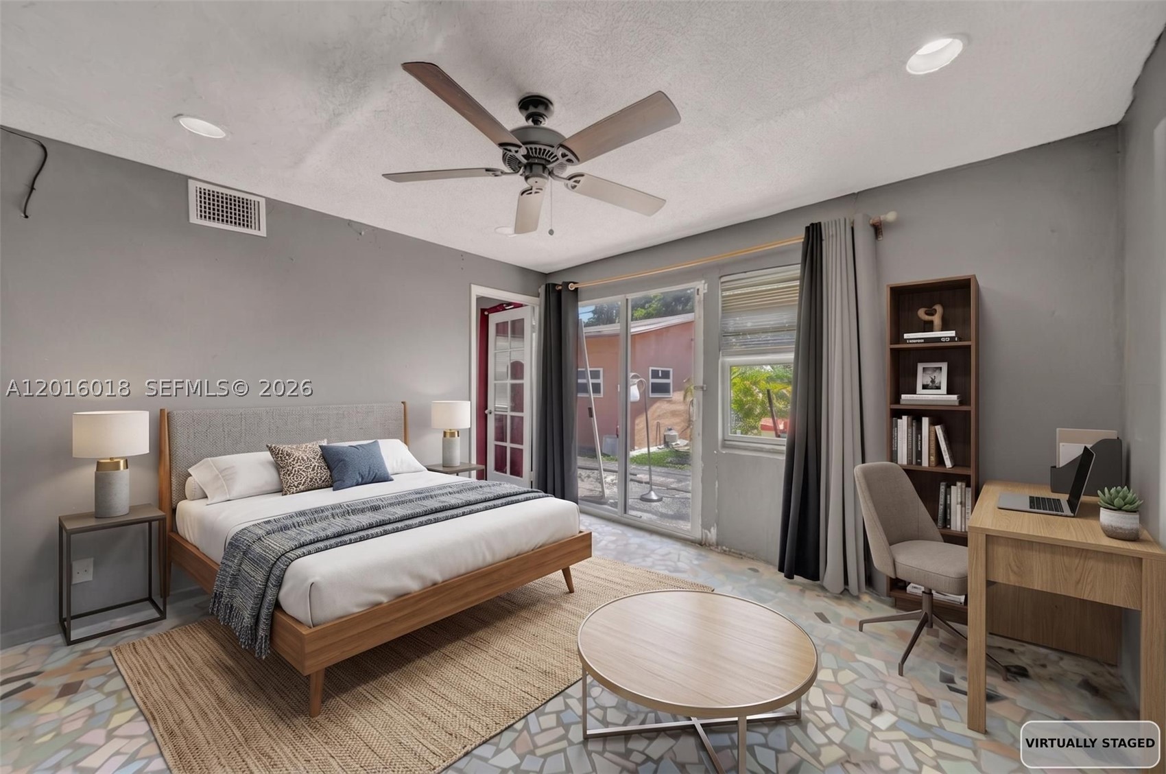 GOLDEN HIGHLANDS EST - Residential
