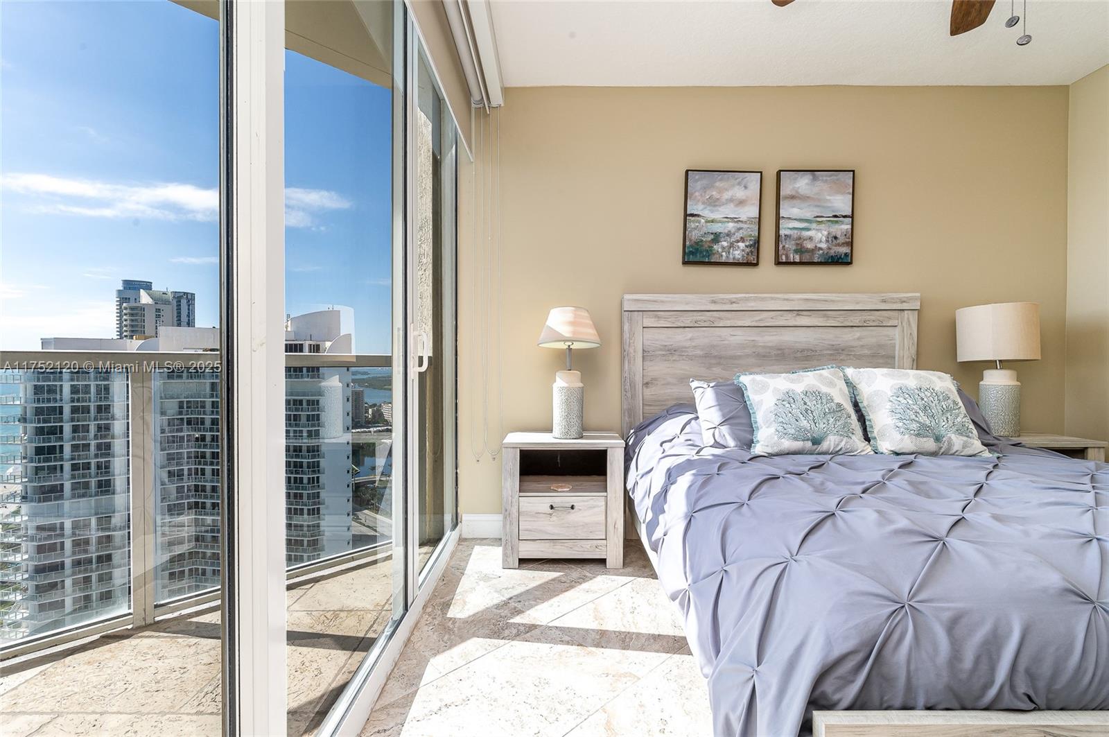 LA PERLA CONDO - Residential