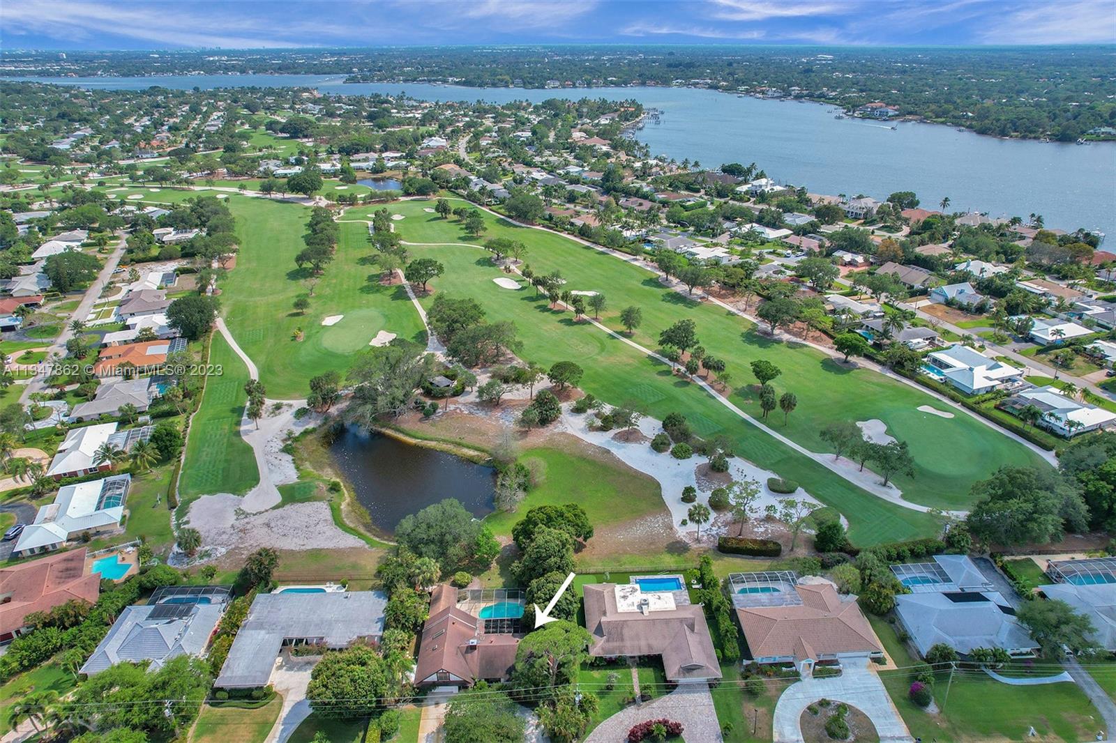 TEQUESTA COUNTRY CLUB - Residential
