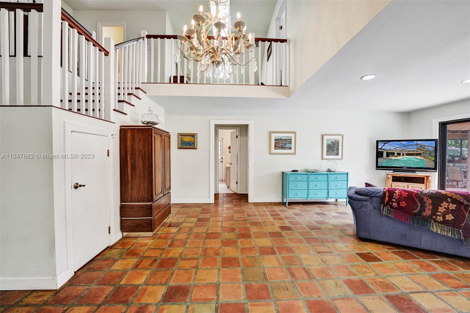 TEQUESTA COUNTRY CLUB - Residential