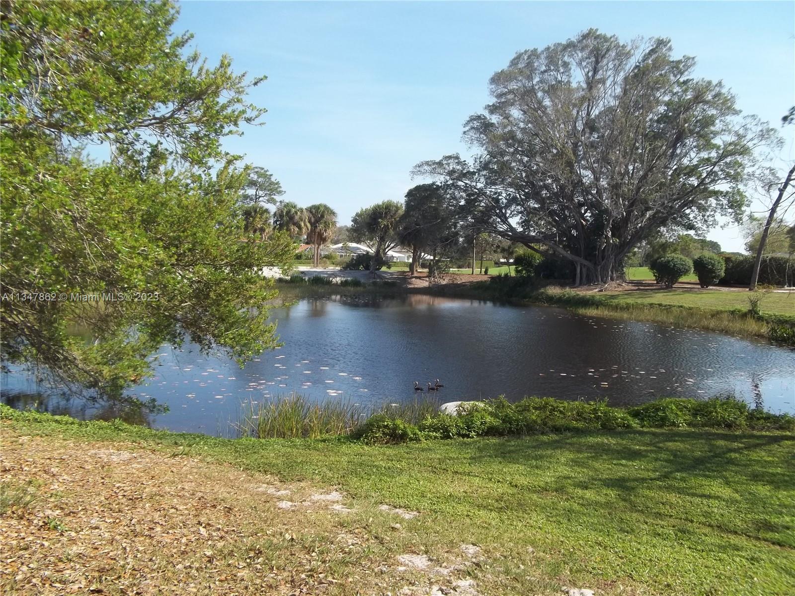 TEQUESTA COUNTRY CLUB - Residential