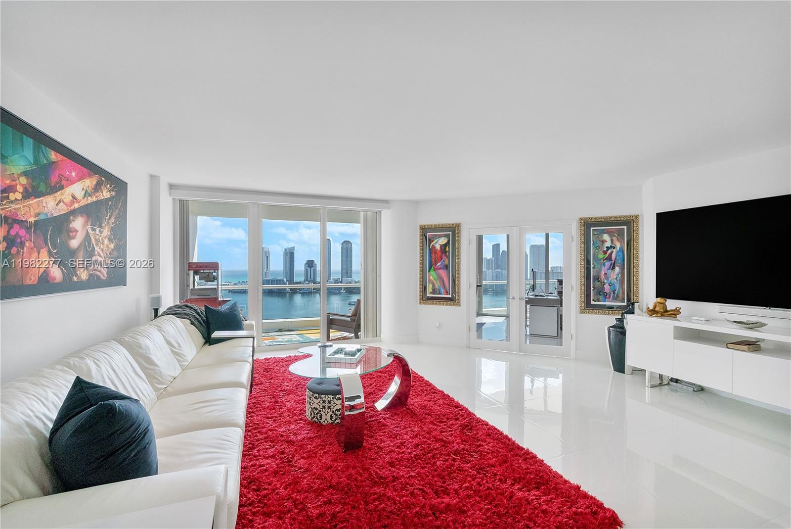 Williams Island - Residential