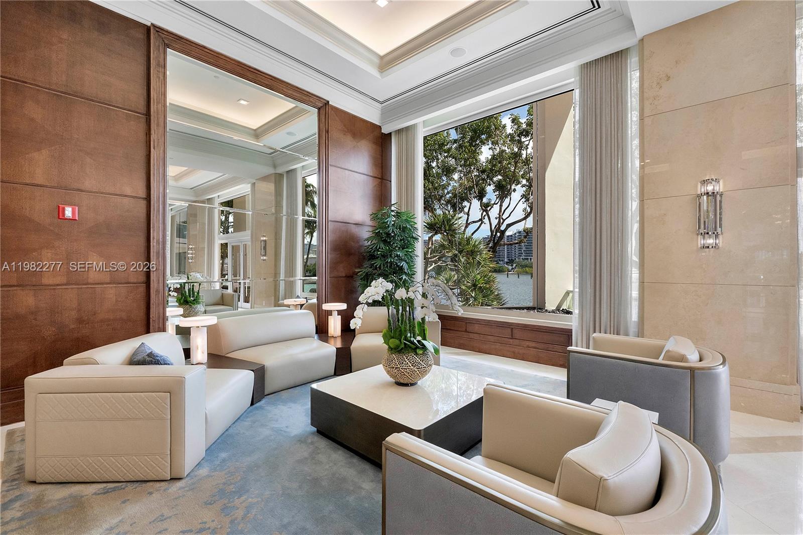 Williams Island - Residential