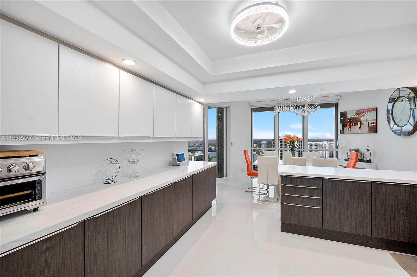 Williams Island - Residential