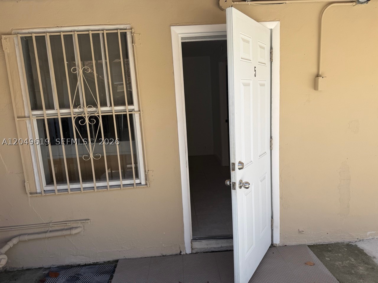 IDLEWILD PARK - Residential Lease