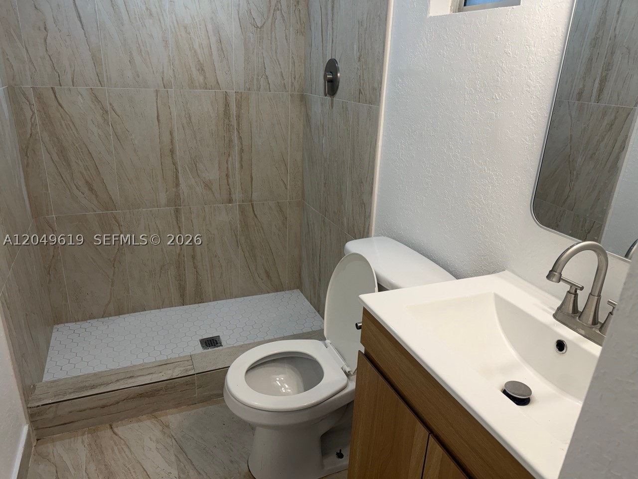 IDLEWILD PARK - Residential Lease