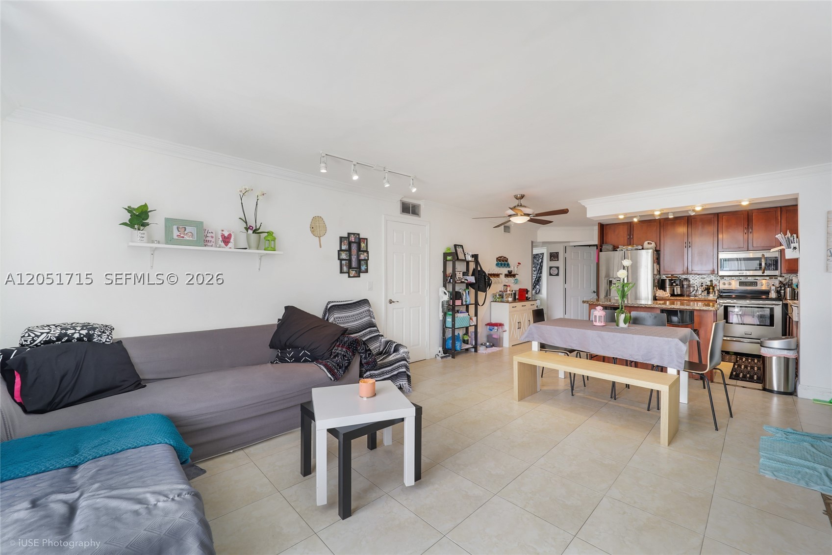 NORTH BAY VILLAS CONDO - Residential Lease