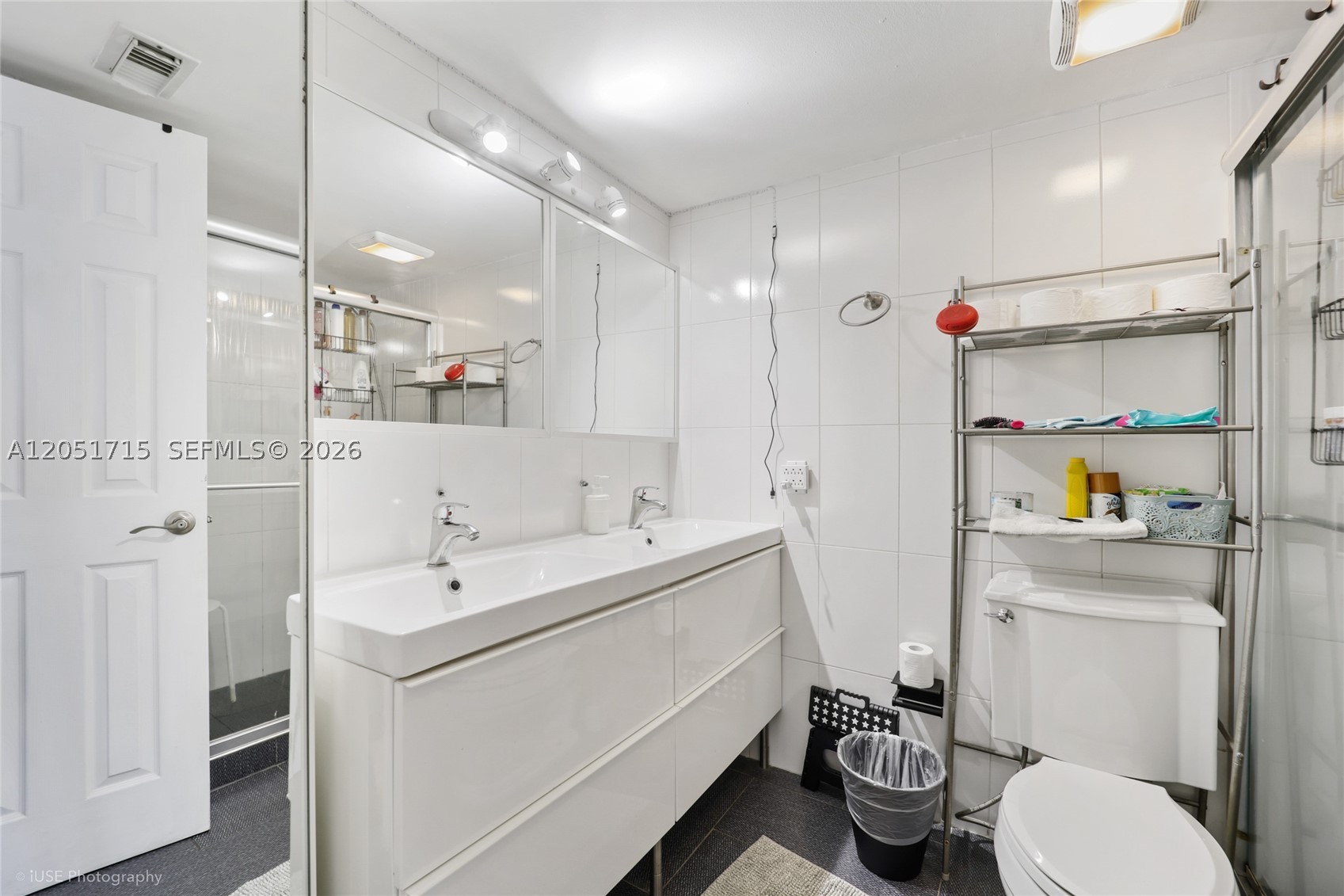 NORTH BAY VILLAS CONDO - Residential Lease