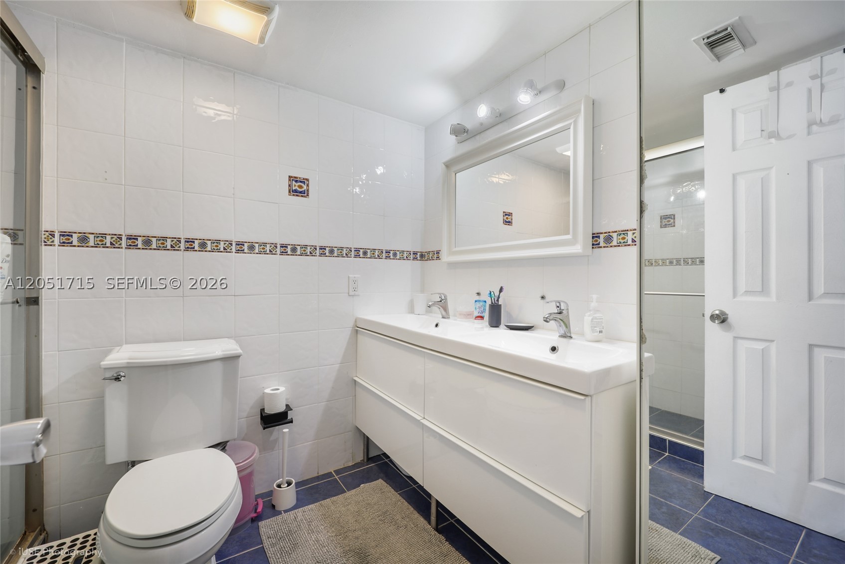 NORTH BAY VILLAS CONDO - Residential Lease