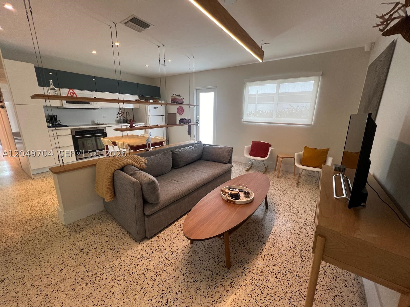 BRICKELL HAMMOCK UNIT NO - Residential Lease