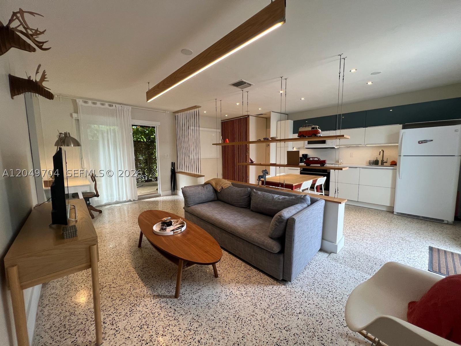 BRICKELL HAMMOCK UNIT NO - Residential Lease