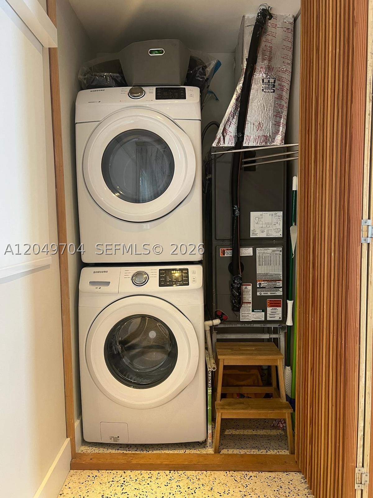 BRICKELL HAMMOCK UNIT NO - Residential Lease