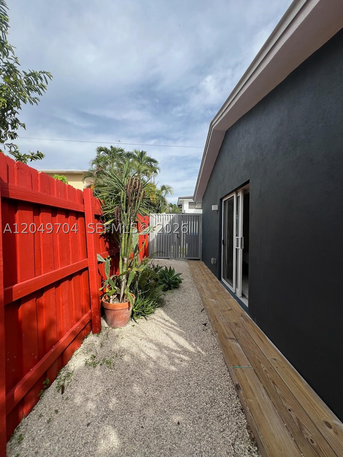 BRICKELL HAMMOCK UNIT NO - Residential Lease