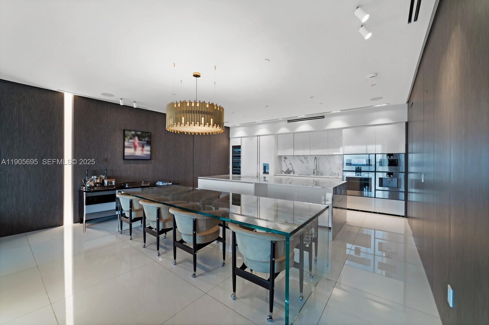 OCEANA BAL HARBOUR CONDO - Residential