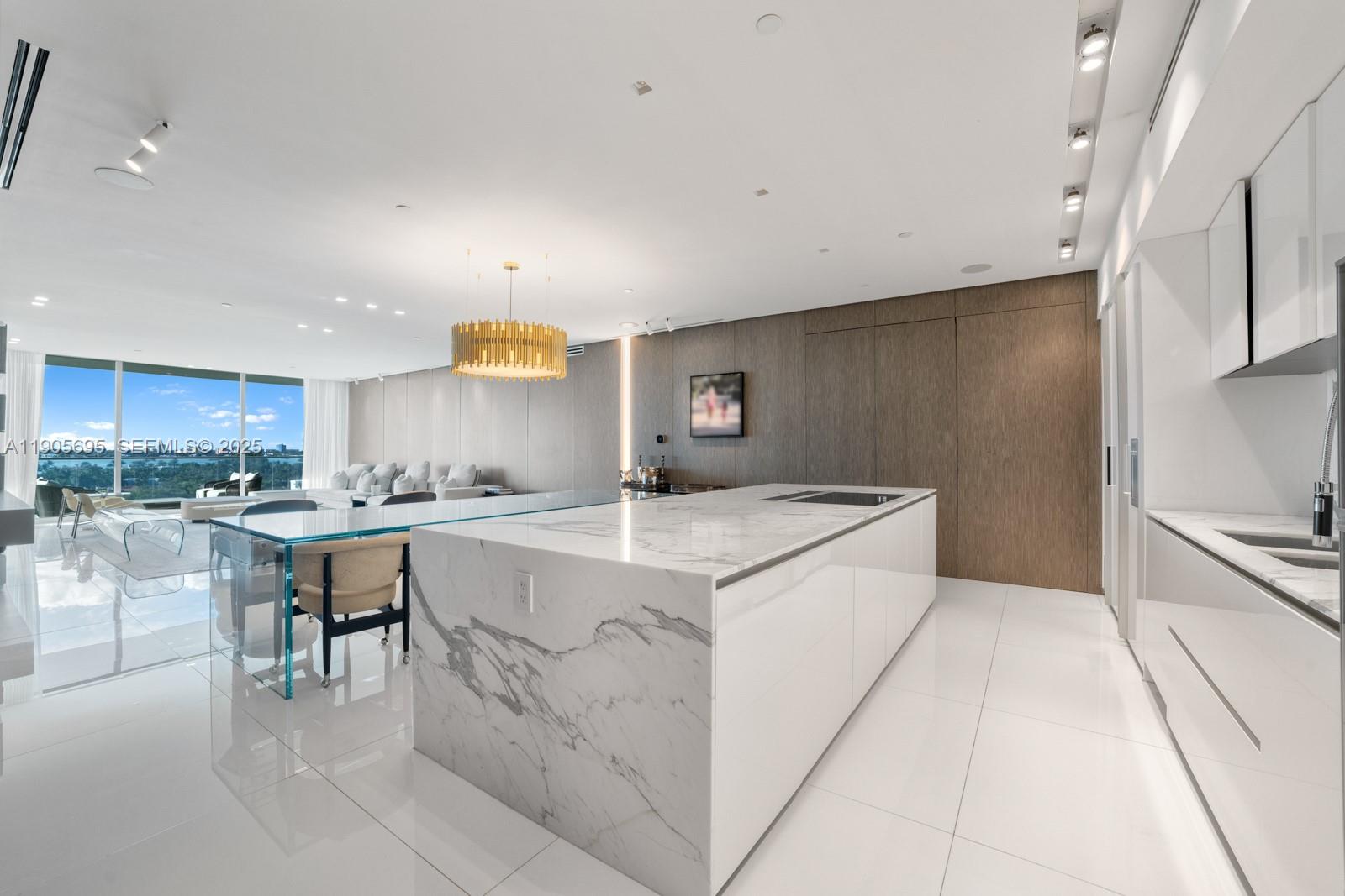 OCEANA BAL HARBOUR CONDO - Residential