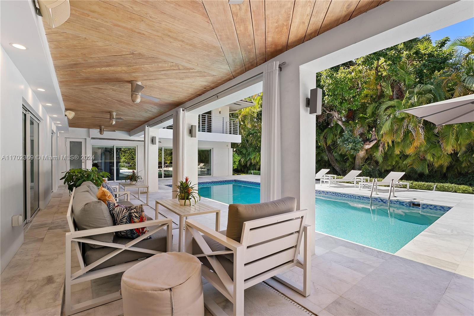 BAY POINT - Residential