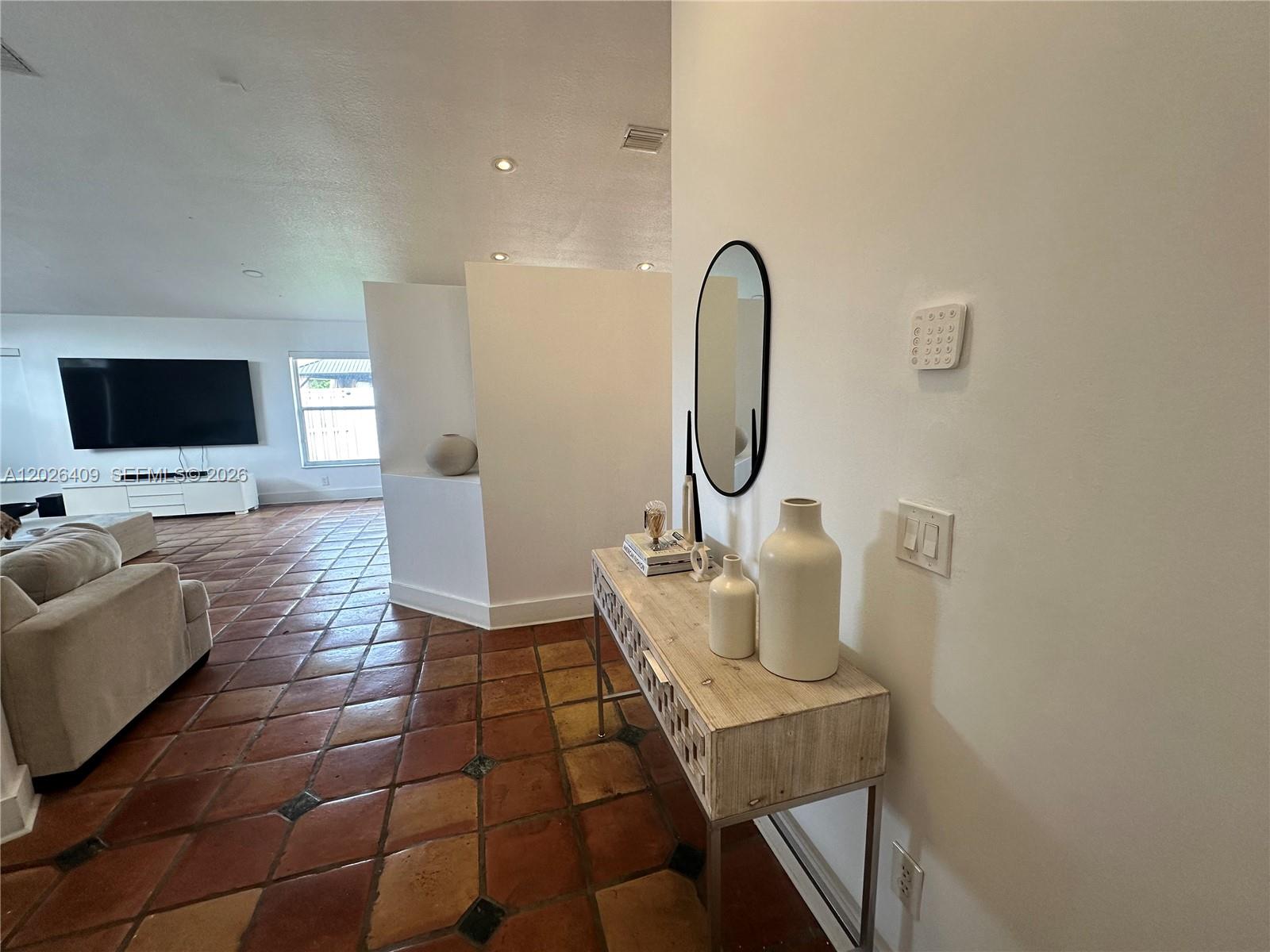 TWIN ACRES - Residential Lease