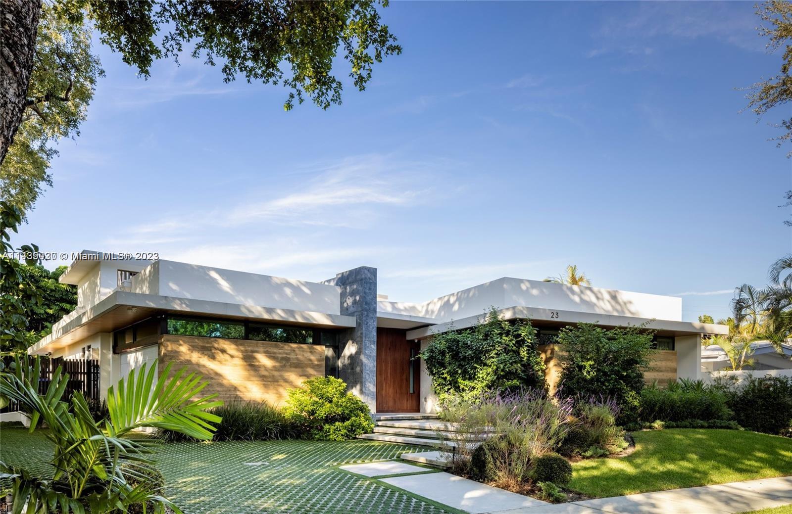 BAY HEIGHTS GROVES - Residential