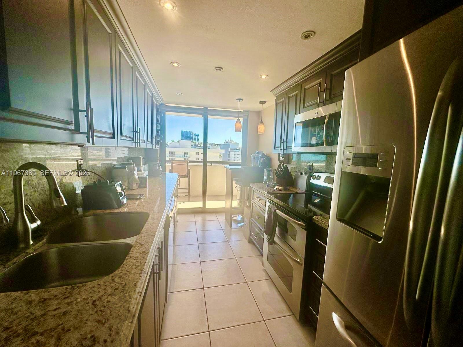 CLUB ATLANTIS CONDO - Residential Lease