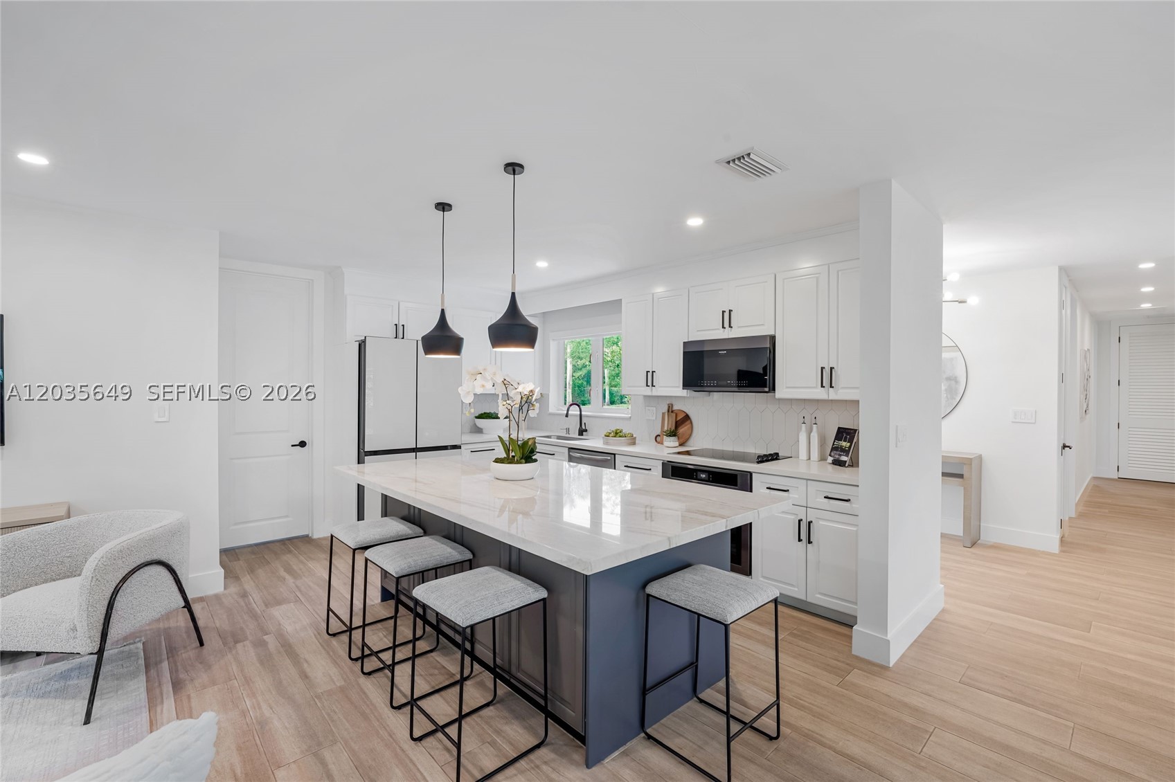 KINGS BAY SUB - Residential