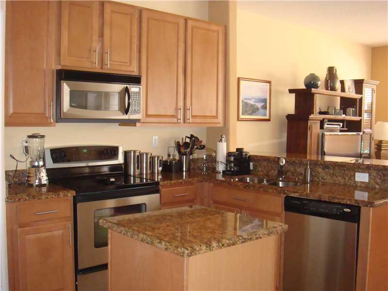 DORAL ISLES NORTH SECTION - Residential Lease