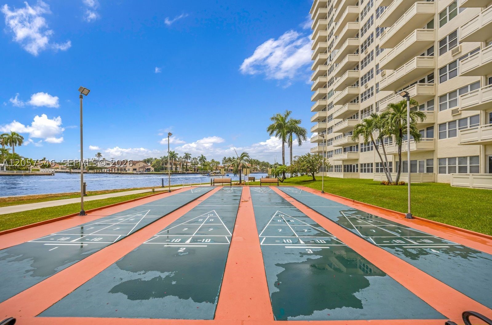 CORAL RIDGE TOWERS NORTH - Residential