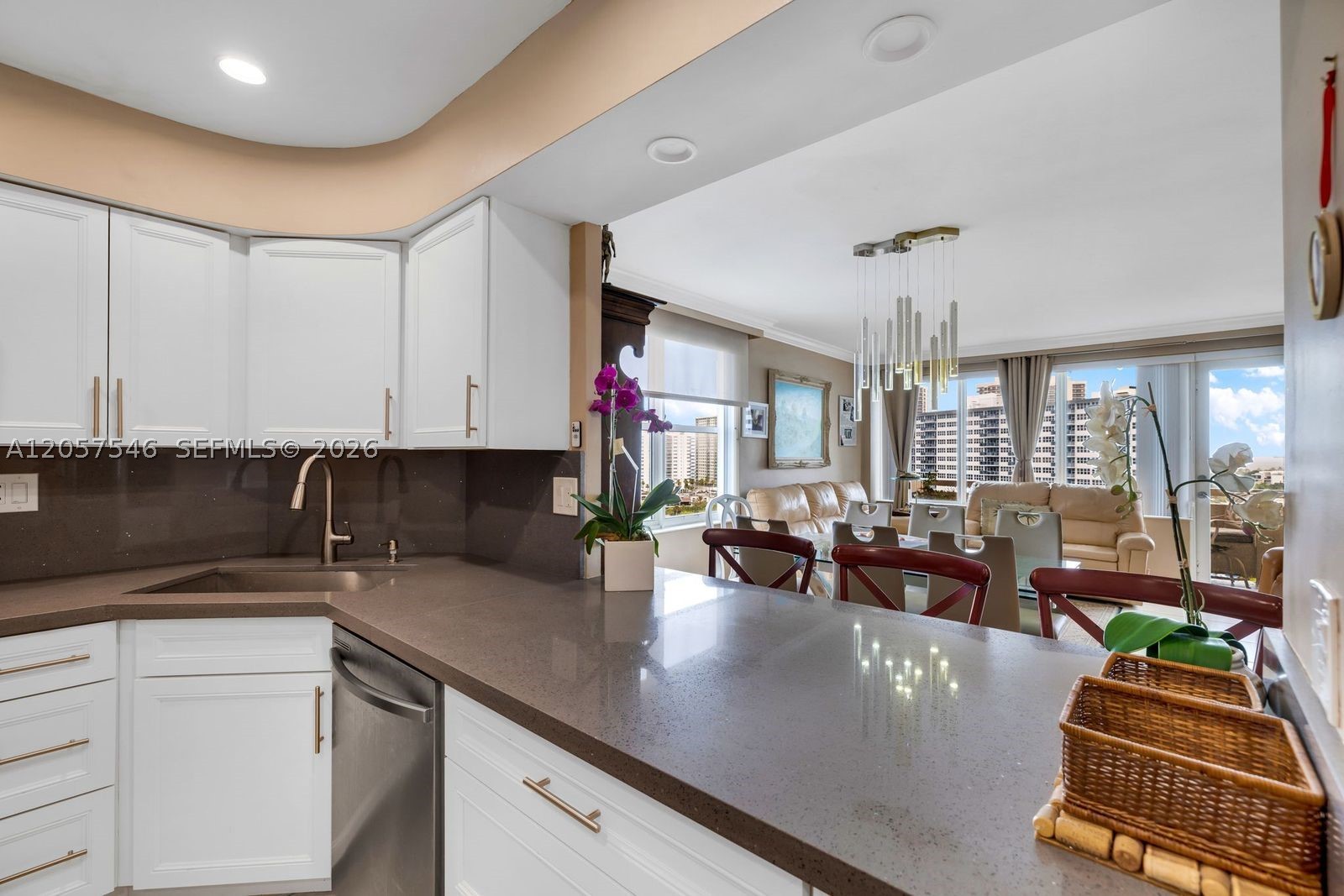 CORAL RIDGE TOWERS NORTH - Residential