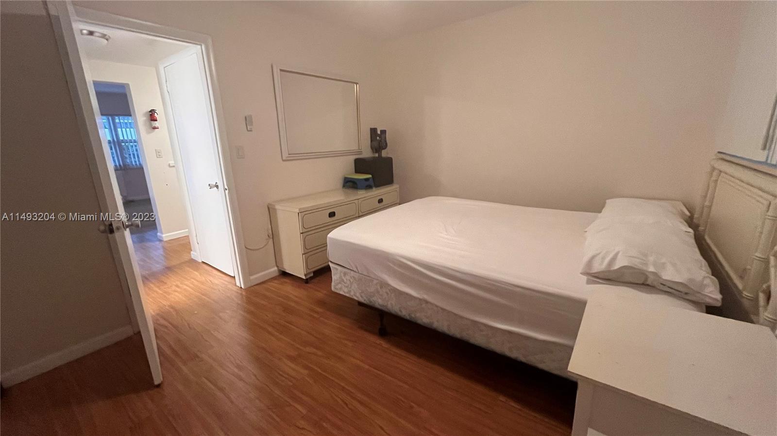 GOLDEN BAY LODGE CO-OP - Residential Lease