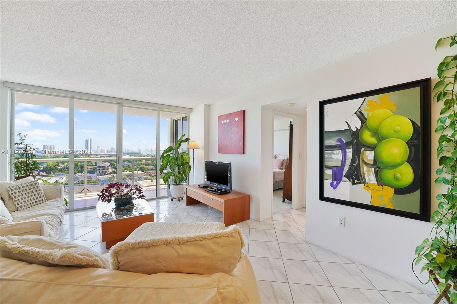 SUNSET HARBOUR NORTH CONDO - Residential