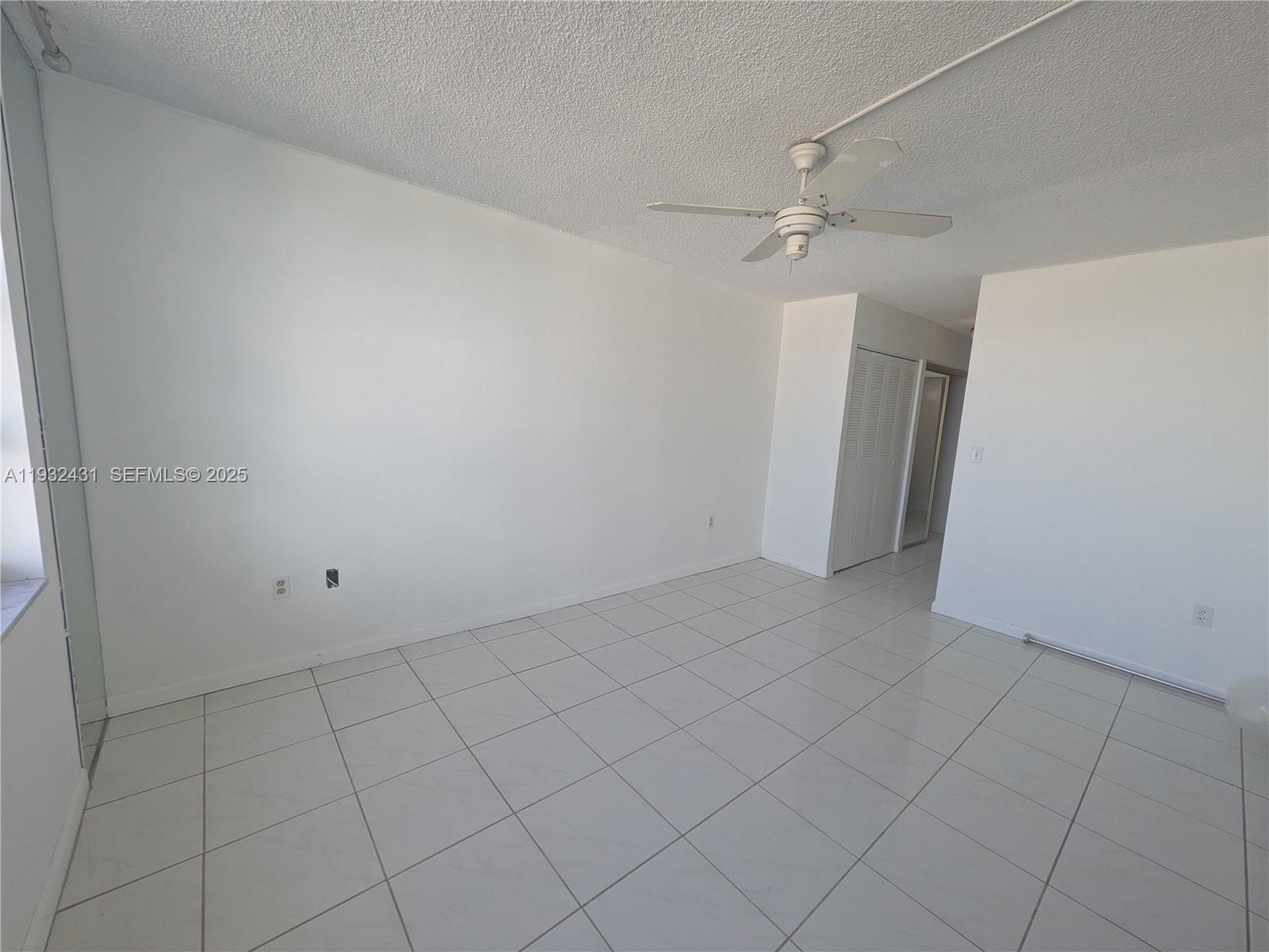 COMMODORE PLAZA CONDO - Residential