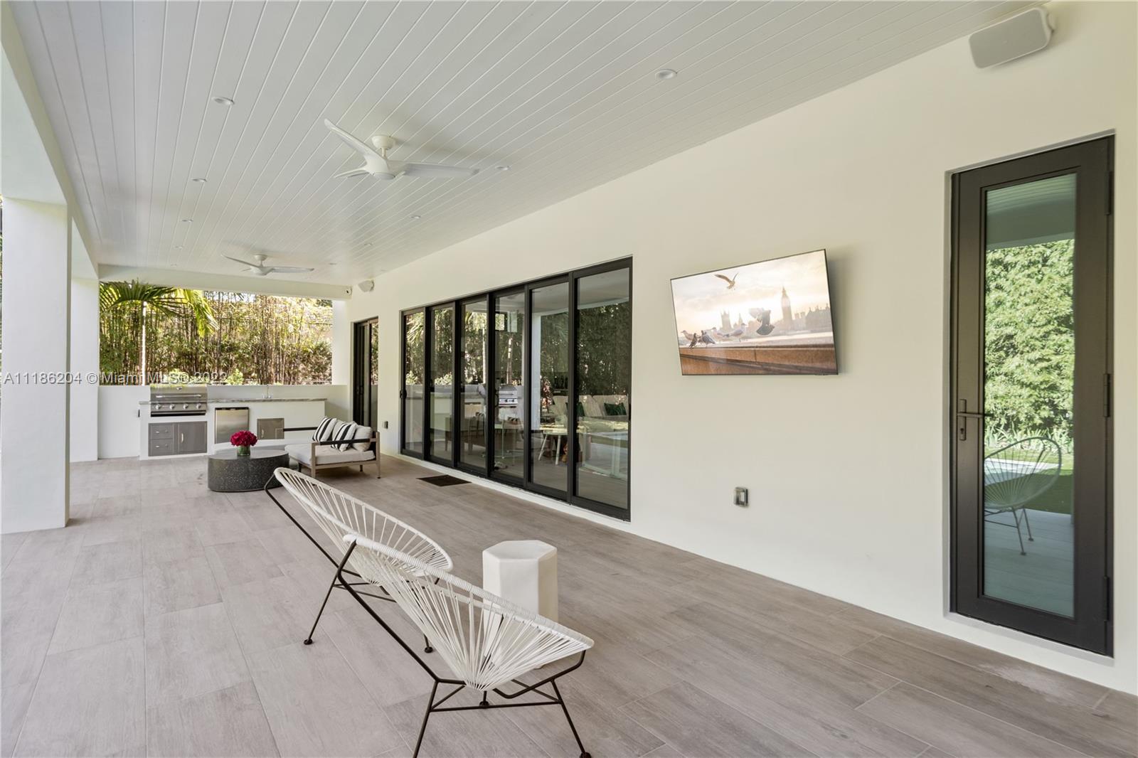 UNIVERSITY ESTATES - Residential